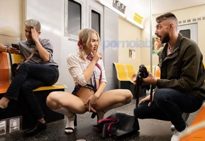 Emma Rose & Johnny B [FullHD 1080p] 681.9 MB - Shemale Porn Video on ShemaleTop