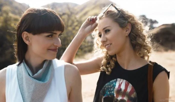 Natalie Mars & Haley Reed - The Heist [SD] 550 MB - Shemale Porn Video on ShemaleTop