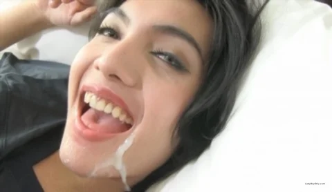 Sofie - Brooklyn Be Mine Jerkoff Facial [HD 720p] 401.2 MB - Shemale Porn Video on ShemaleTop
