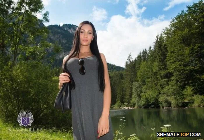 Online Kimberlee BTS Outdoors (HD 720p) Ts-Kimberlee.com [50.9 MB] shemaletop.com